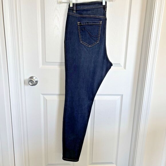 Lane Bryant GENIUS FIT Skinny Ankle Jeans, Size 18 (39x31) Dark Wash, Exc. Cond. - Picture 7 of 15